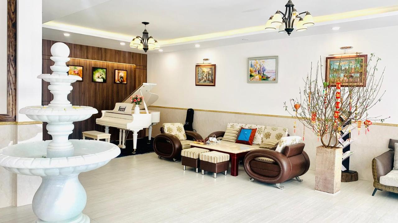 Dalat Stream Hotel-Khach San Dep ดาลัด ภายนอก รูปภาพ