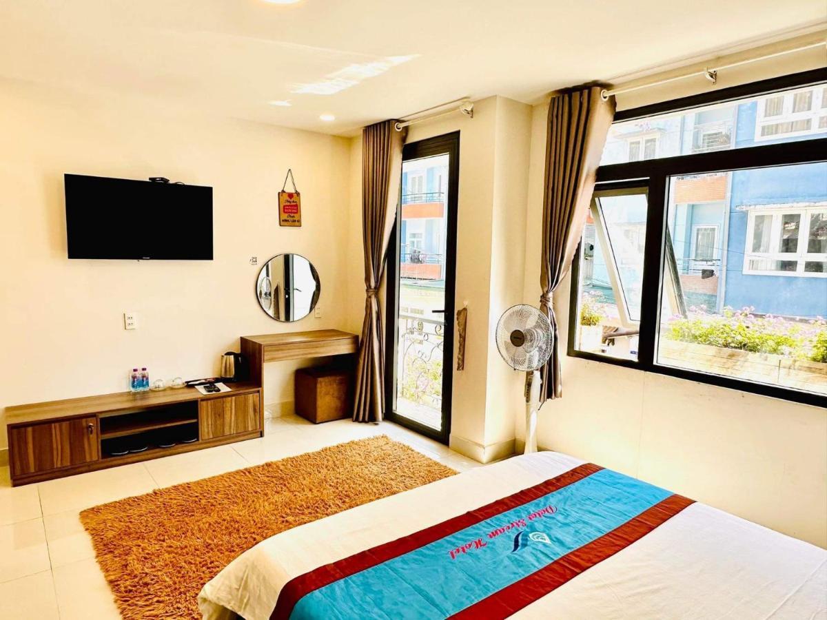 Dalat Stream Hotel-Khach San Dep ดาลัด ภายนอก รูปภาพ